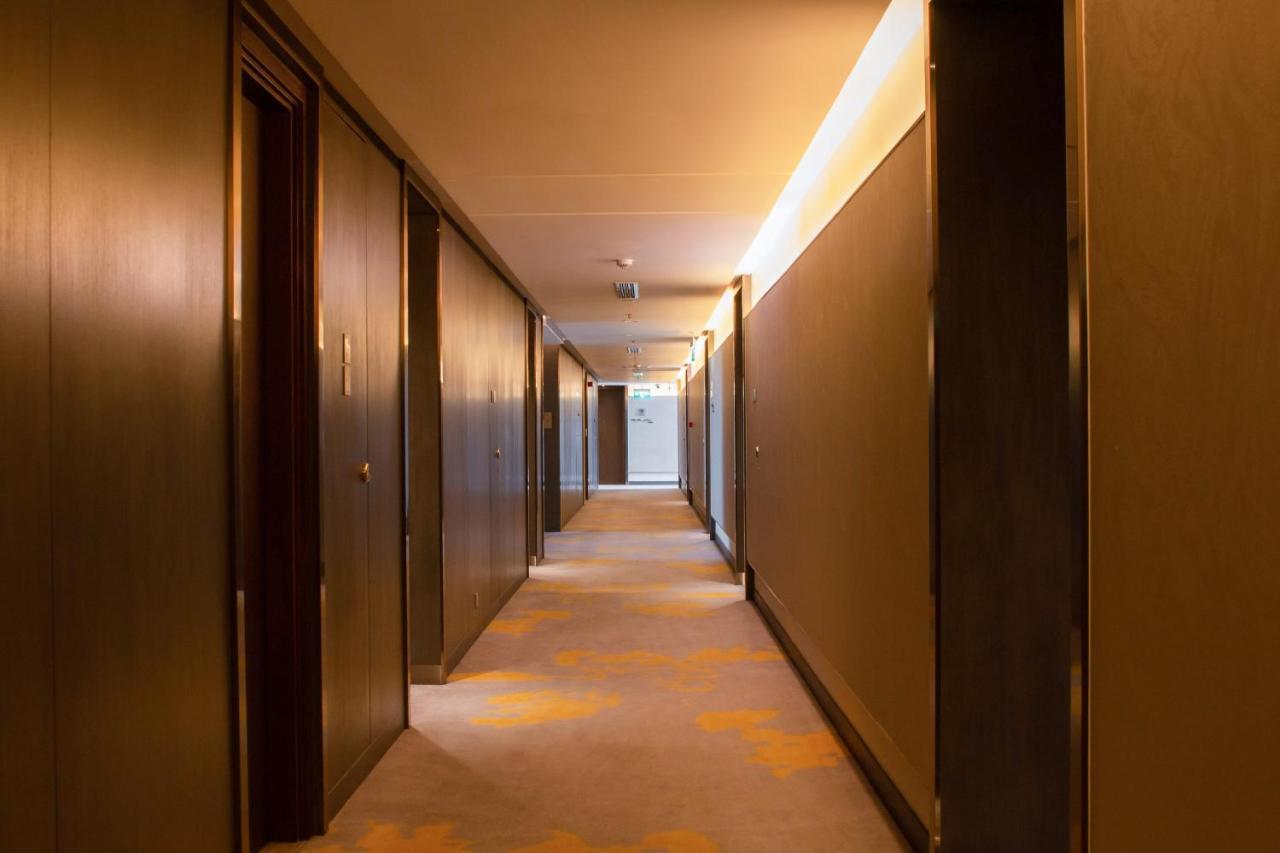 Crowne Plaza Vientiane By Ihg Hotel Exterior photo